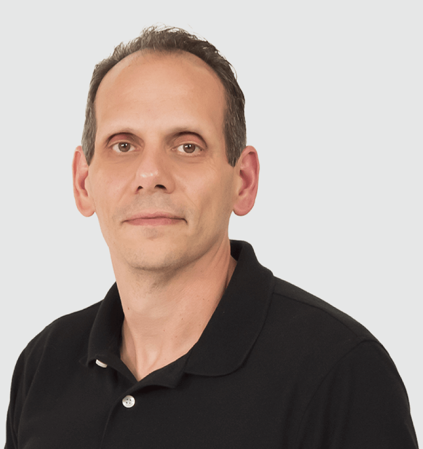 Headshot photo of Jason McKenna.