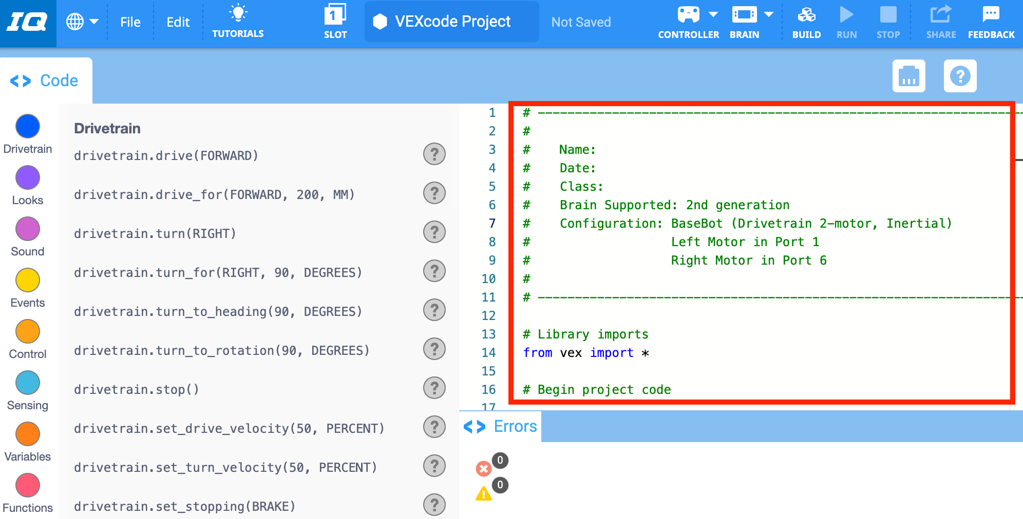 Άνοιξε το VEXcode IQ με ένα πρότυπο Παράδειγμα Έργου, συμπεριλαμβανομένων των διαμορφωμένων συσκευών και των σχολίων κώδικα με μια περιγραφή του έργου.