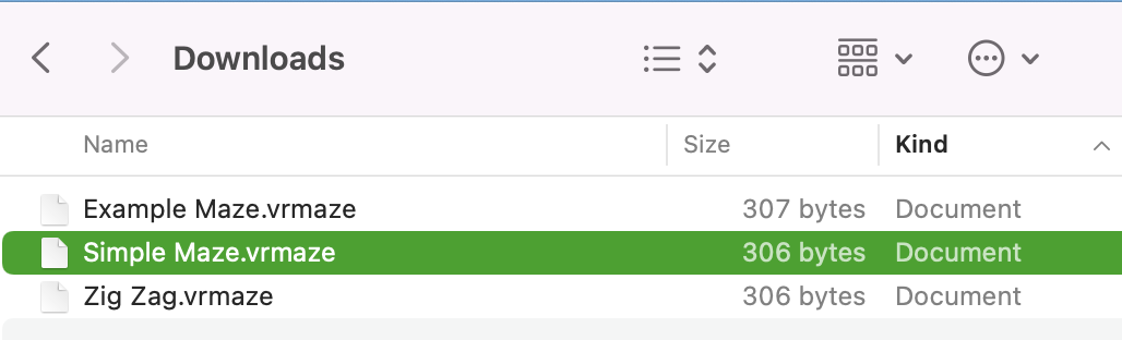 Γραμμή εργαλείων VEXcode VR που εμφανίζει το Upload Maze και το Download Maze στο Wall Maze+
