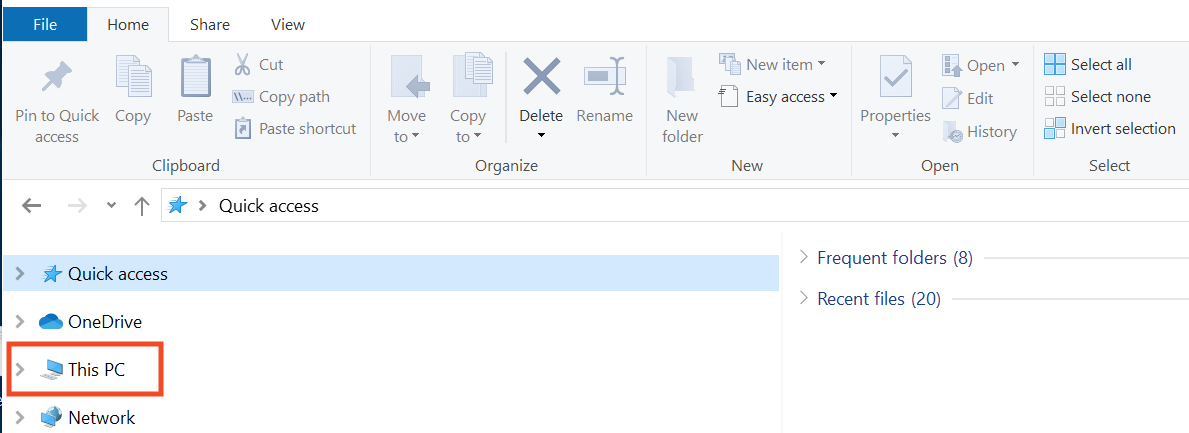 Το παράθυρο Εξερεύνησης αρχείων των Windows εμφανίζει την επιλογή "Αυτός ο υπολογιστής είναι επιλεγμένος" στην πλαϊνή γραμμή.