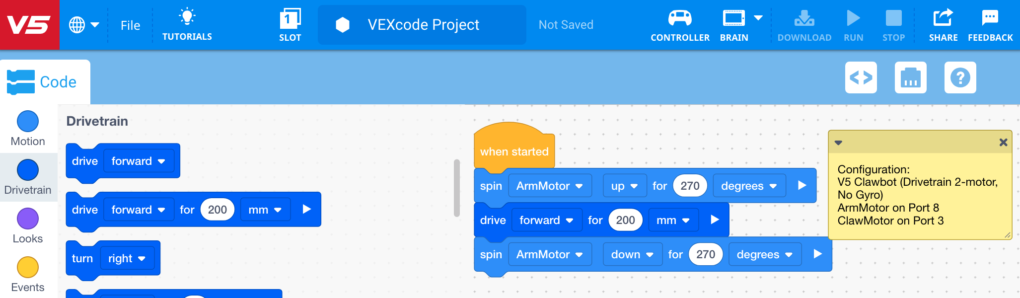 Το VEXcode V5 με το παράδειγμα έργου προτύπου κινητήρα Clawbot Drivetrain 2 άνοιξε στον Χώρο Εργασίας. Ο χρήστης έχει προσθέσει μερικά μπλοκ στο έργο για τον έλεγχο του κινητήρα του βραχίονα.