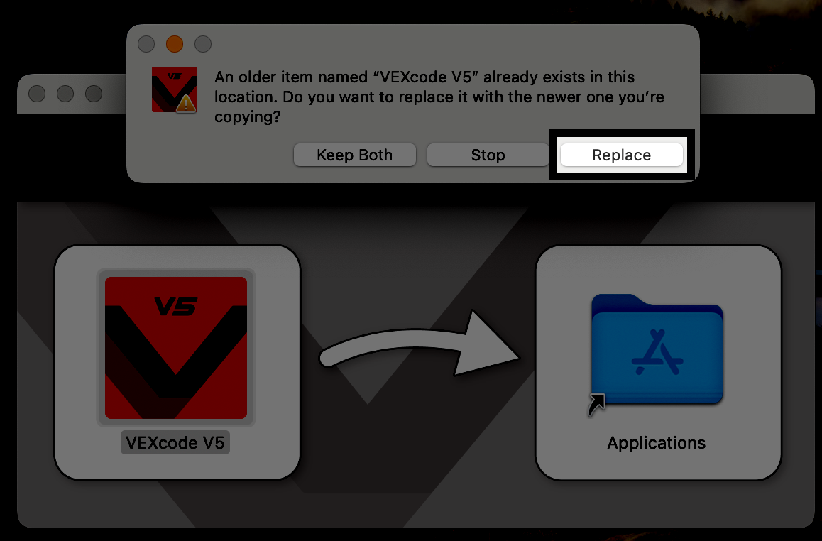 Οθόνη εγκατάστασης VEXcode V5 με αναδυόμενο παράθυρο προειδοποίησης μετά την έναρξη της διαδικασίας εγκατάστασης. Η προειδοποίηση αναφέρει ότι ένα παλαιότερο στοιχείο με όνομα VEXcode V5 υπάρχει ήδη σε αυτήν την τοποθεσία. Θέλετε να το αντικαταστήσετε με το νεότερο που αντιγράφετε; Το κουμπί Αντικατάσταση παρακάτω είναι επισημασμένο.
